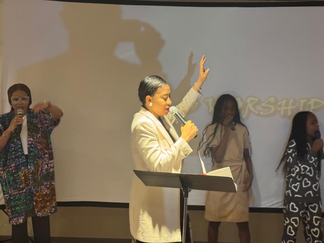 Spirit-filled praise and worship at RCCG Palace of the King church service